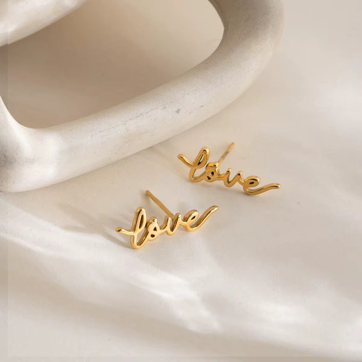The Forever Love Studs
(Limited Edition)