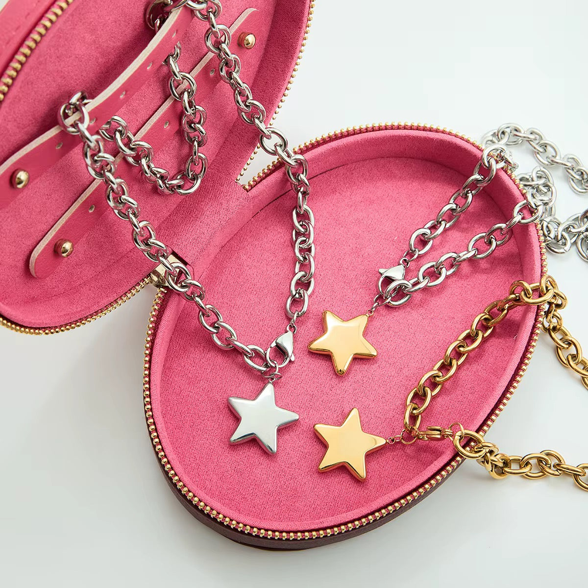 That Girl Superstar Necklace