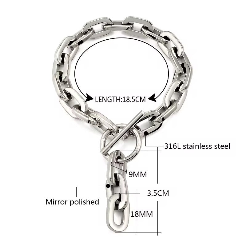 Beaux Toggle Link Bracelet