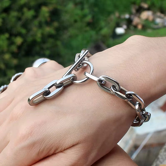 Beaux Toggle Link Bracelet